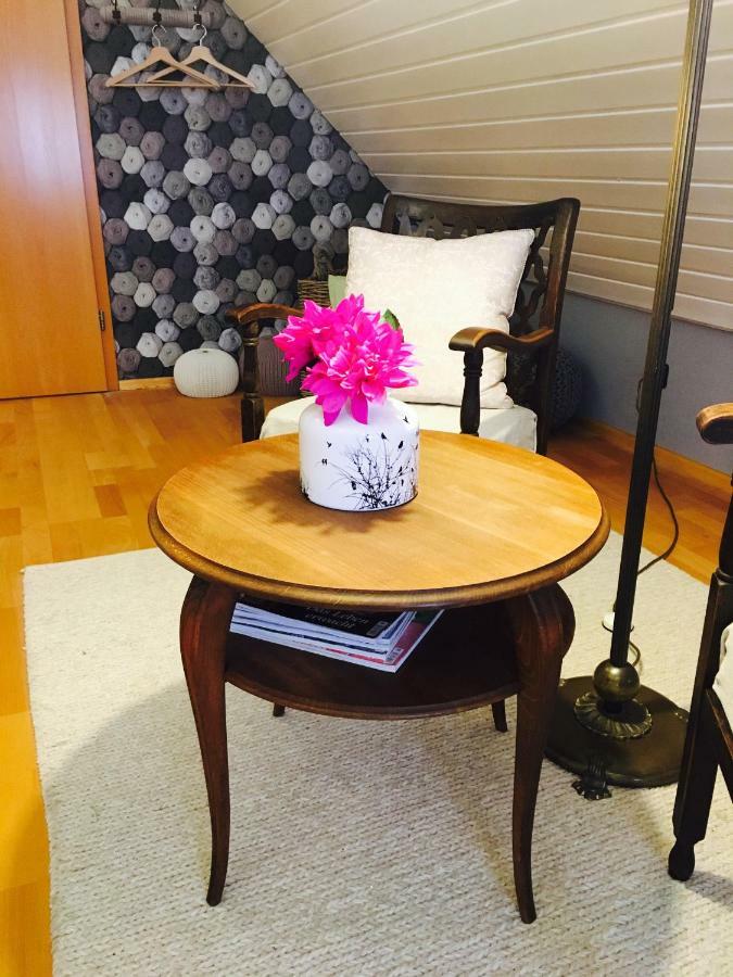 Gaestehaus Sellemols Ferienhaus Winzer Heuchelheim-Klingen ภายนอก รูปภาพ